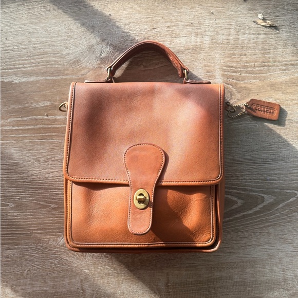 Coach Handbags - Coach station Bag Original Vintage